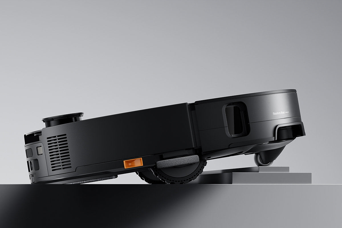 saros 10 with AdaptiLift™ chassis roborock australia
